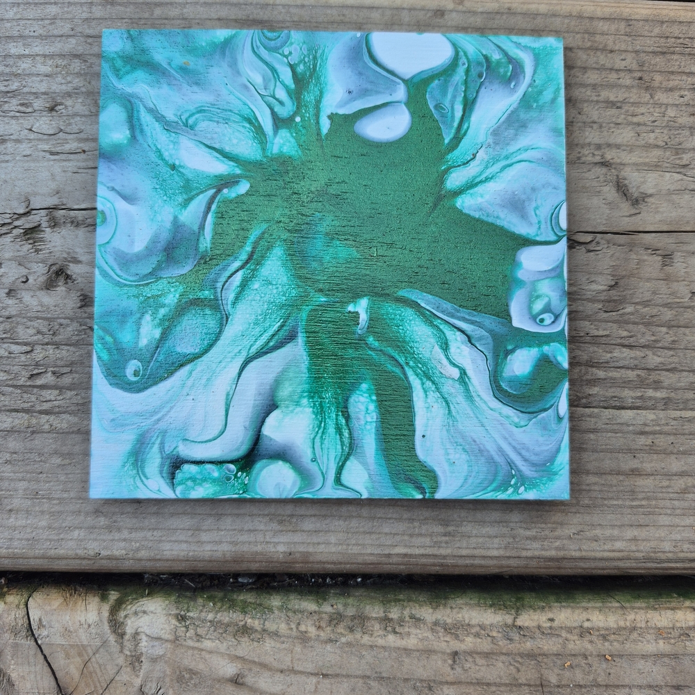 Green, White, and Black Swirl  Art